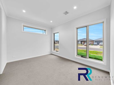 60 Carrick Avenue, Strathtulloh