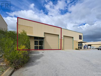 1 / 4 Pusey Road, Cockburn Central