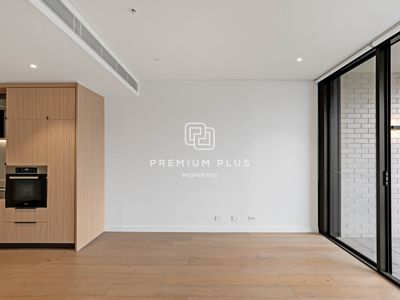 1008 / 83 Harbour Street, Haymarket