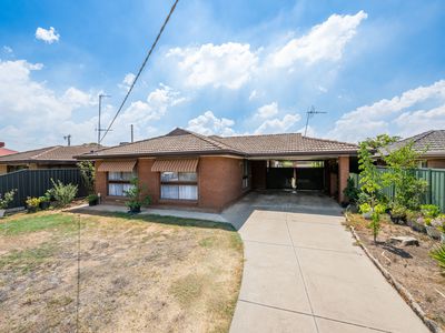 5 Daldy Crescent, Shepparton