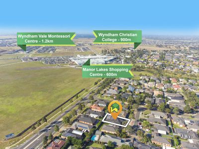 8 Manifera Close, Manor Lakes