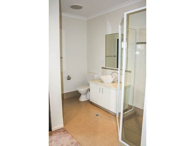 9 Bloodwood Crescent, Derby