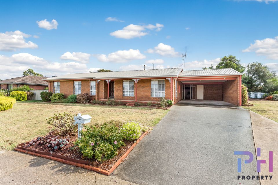 39 Clee Crescent, Strathdale