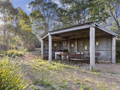 6 Dempseys Road, Braidwood