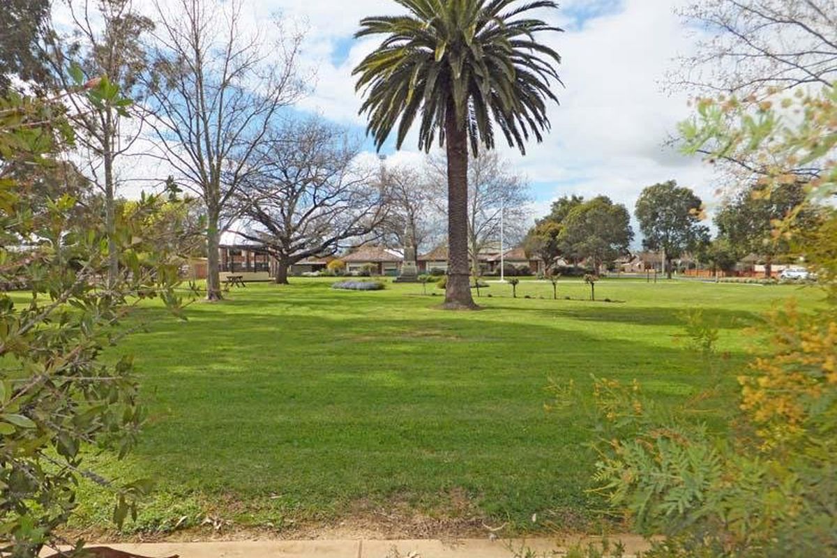 2 / 81 Allan Street, Kyabram