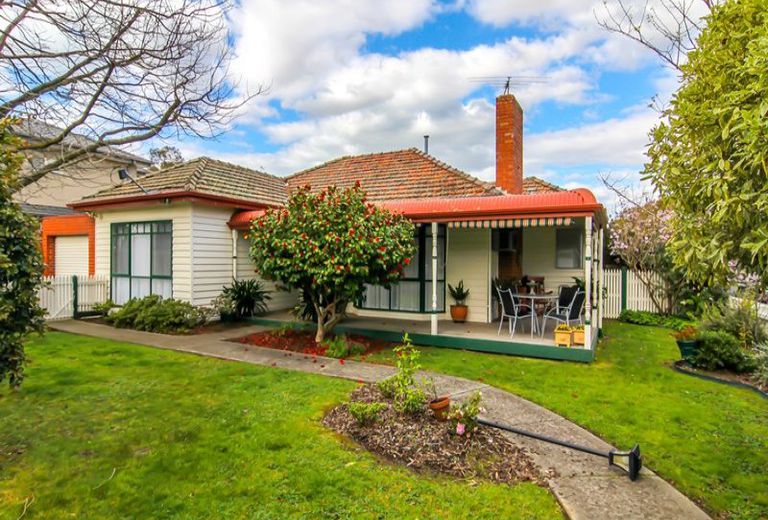 1 / 248 Lawrence Road, Mount Waverley