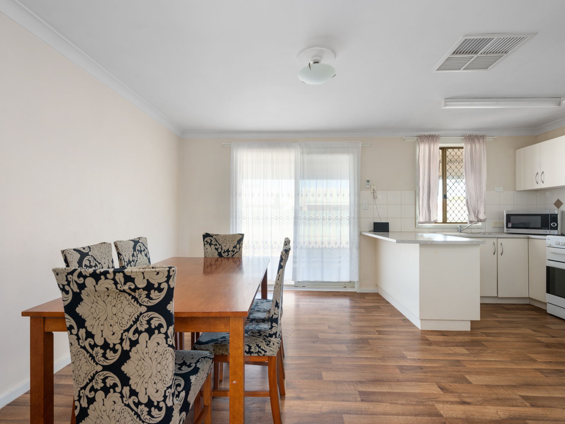 4 Watts Close, Boulder