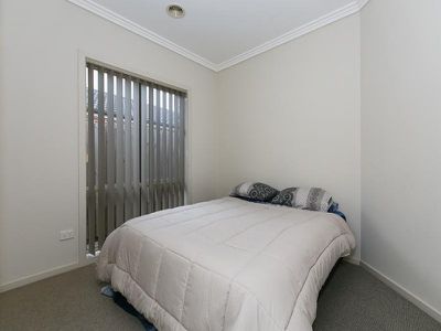 15 Cootamundra Court, Werribee
