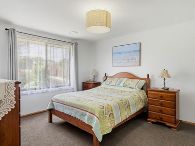 19 Gunn Parade, Low Head
