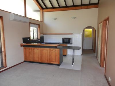 1 / 161 Pottery Road, Lenah Valley