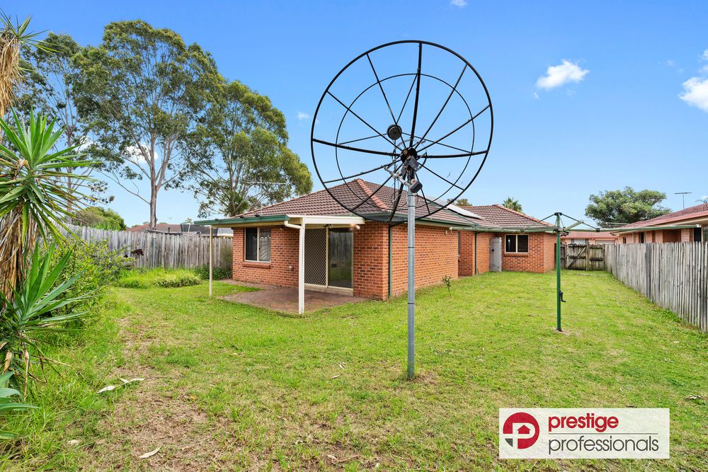 11 Conroy Road, Wattle Grove