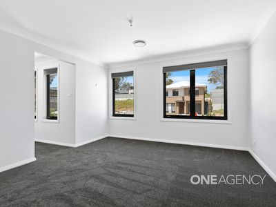 3 Lemon Grove, Stream Hill