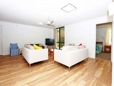 2 / 7-9 Juan Street, Alexandra Headland