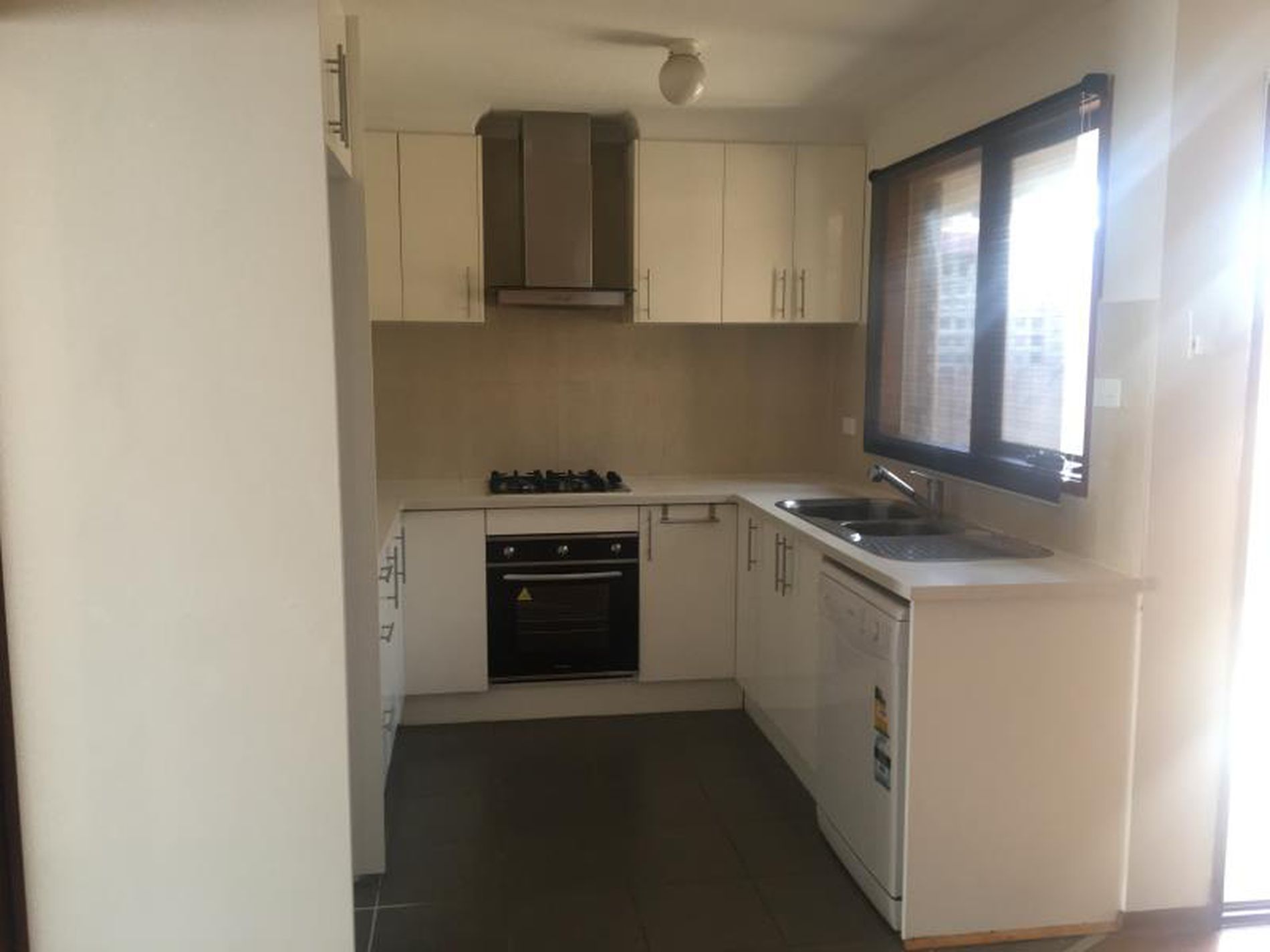 8B Dummett Avenue, Hoppers Crossing