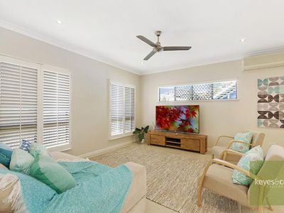 5 Wirega Close, Douglas