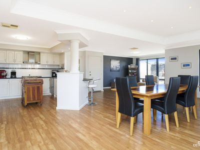 39 Haslingfield Way, Butler