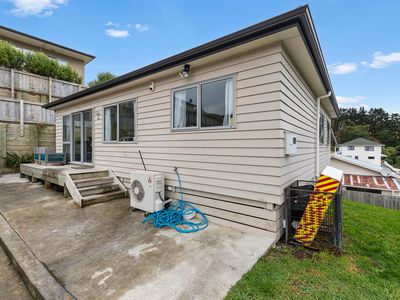 78-80 Waihora Crescent, Waitangirua