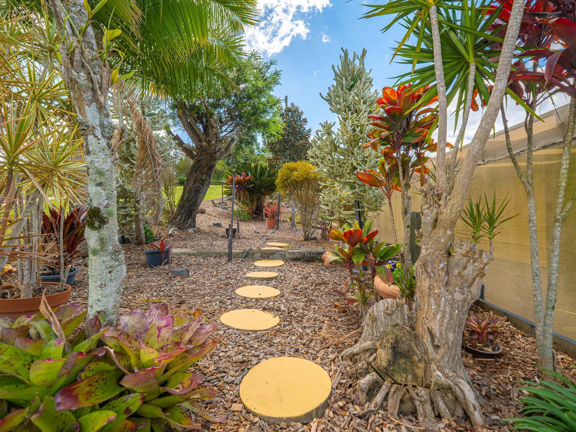 54 SUTTON ROAD, Coolabine