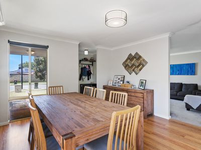 32 Hardy Road, Ashfield