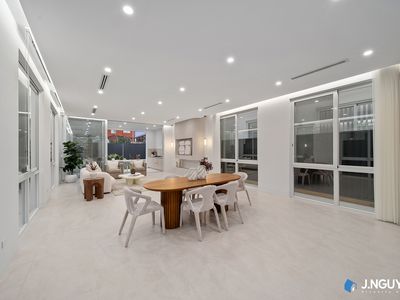 26 Water St, Cabramatta West