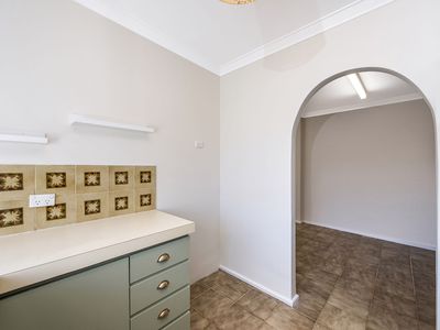 9 / 5 Louise Street, Rockingham