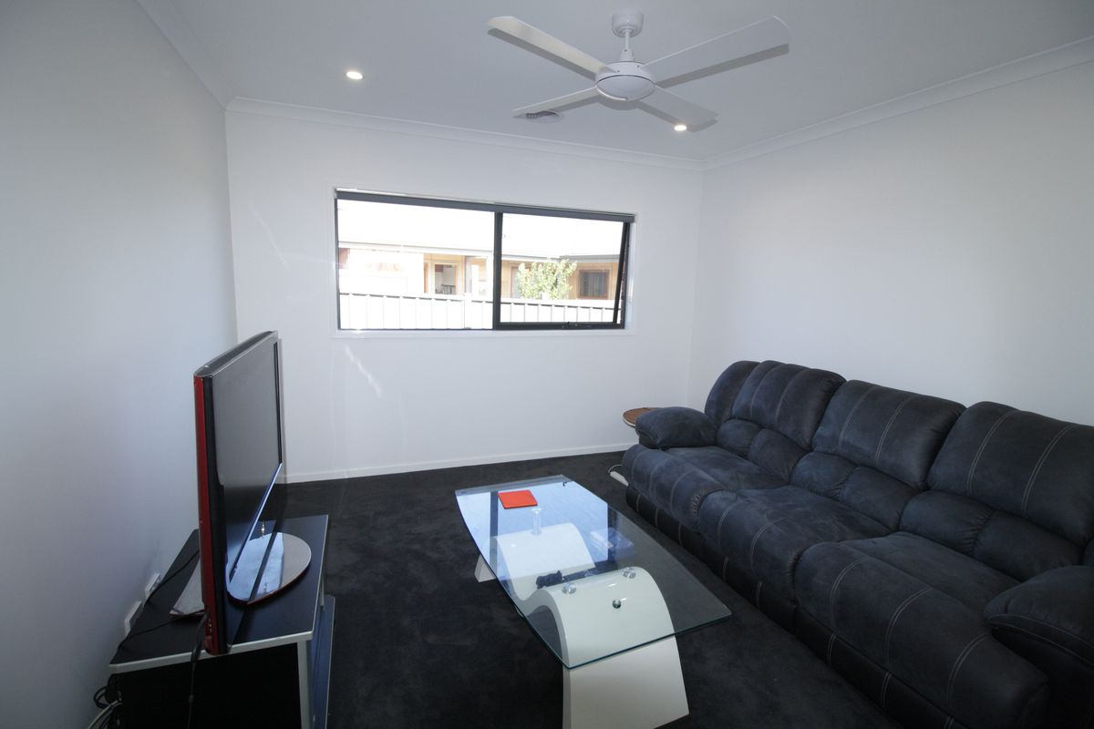 8 Kerry Court, Mansfield