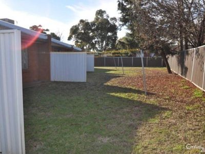 4 / 4  Forrest Cresent, Dubbo