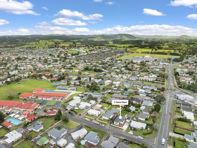 2a Tania Place, Tikipunga