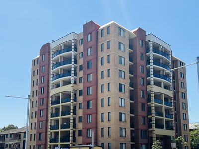 19/181 Hawkesbury Road, Westmead