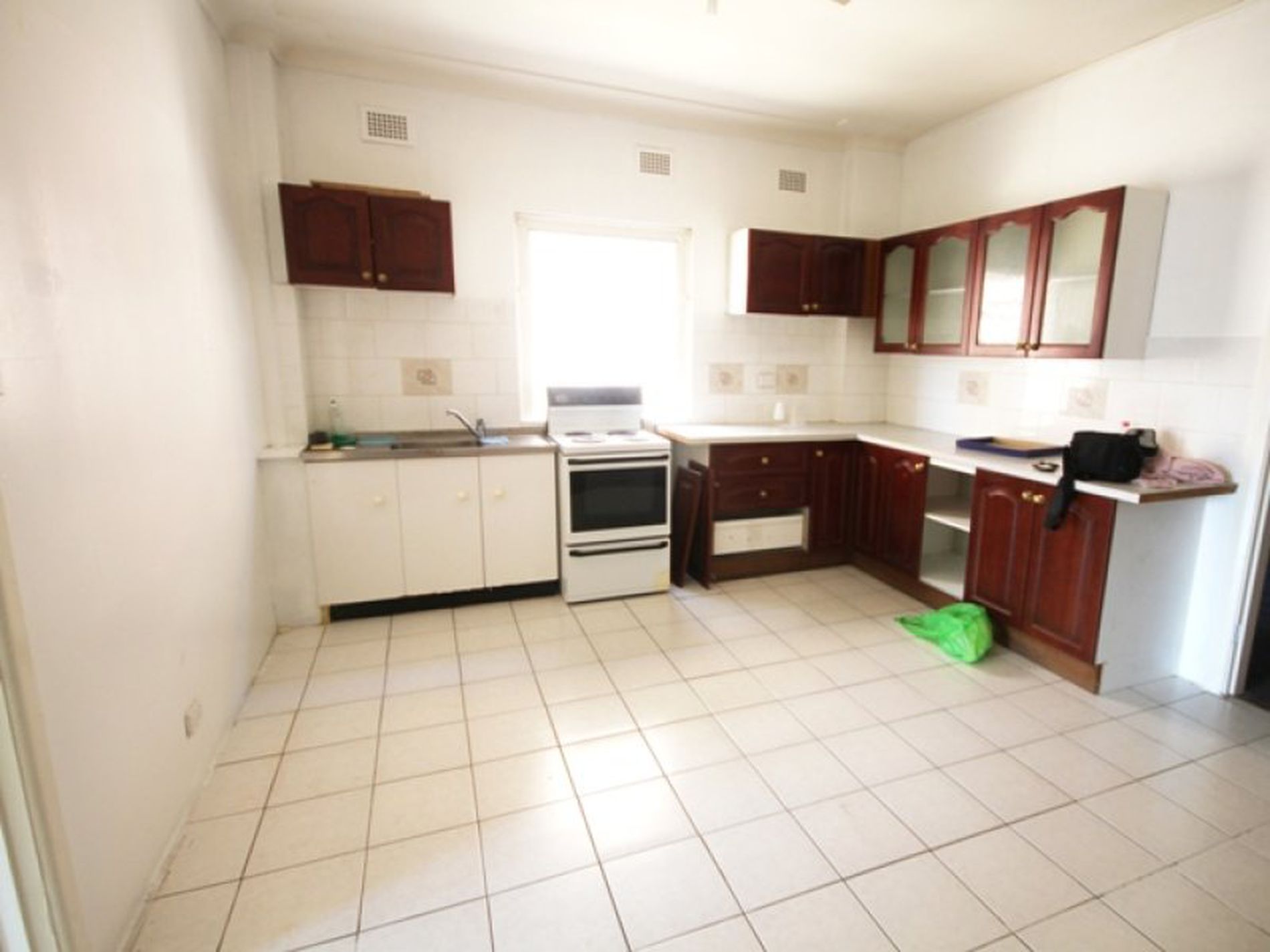 959 Canterbury Road, Lakemba