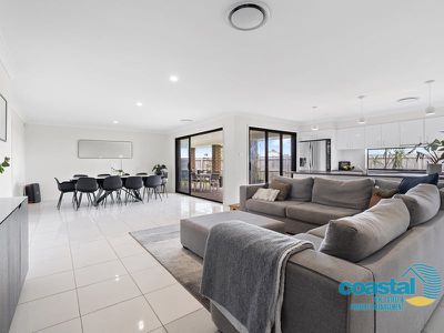 2 Brittania Drive, Tanilba Bay