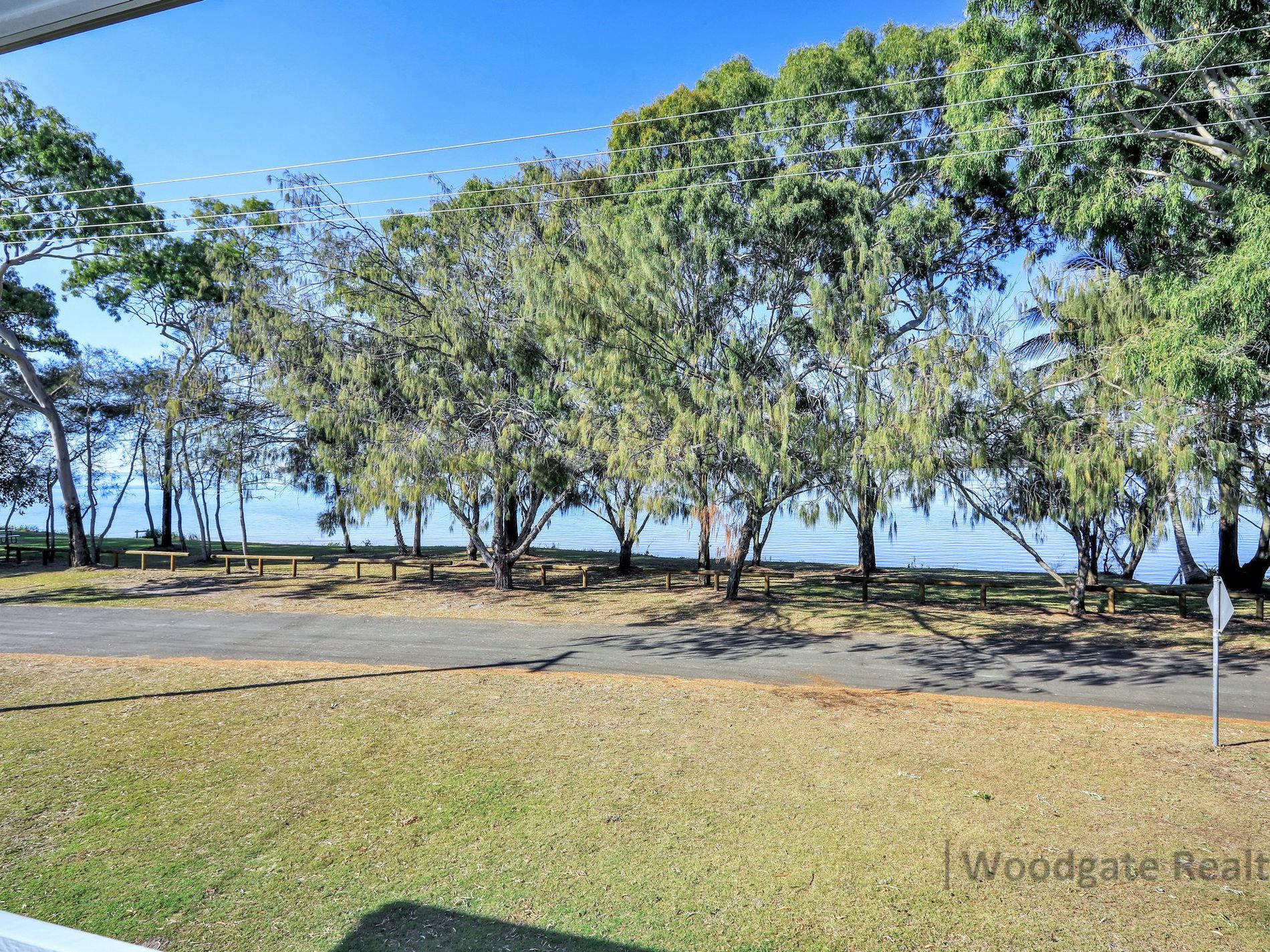 21 Esplanade Walkers Pt., Woodgate