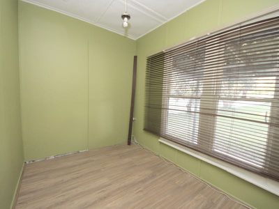 235 Henry Lawson Drive, Georges Hall