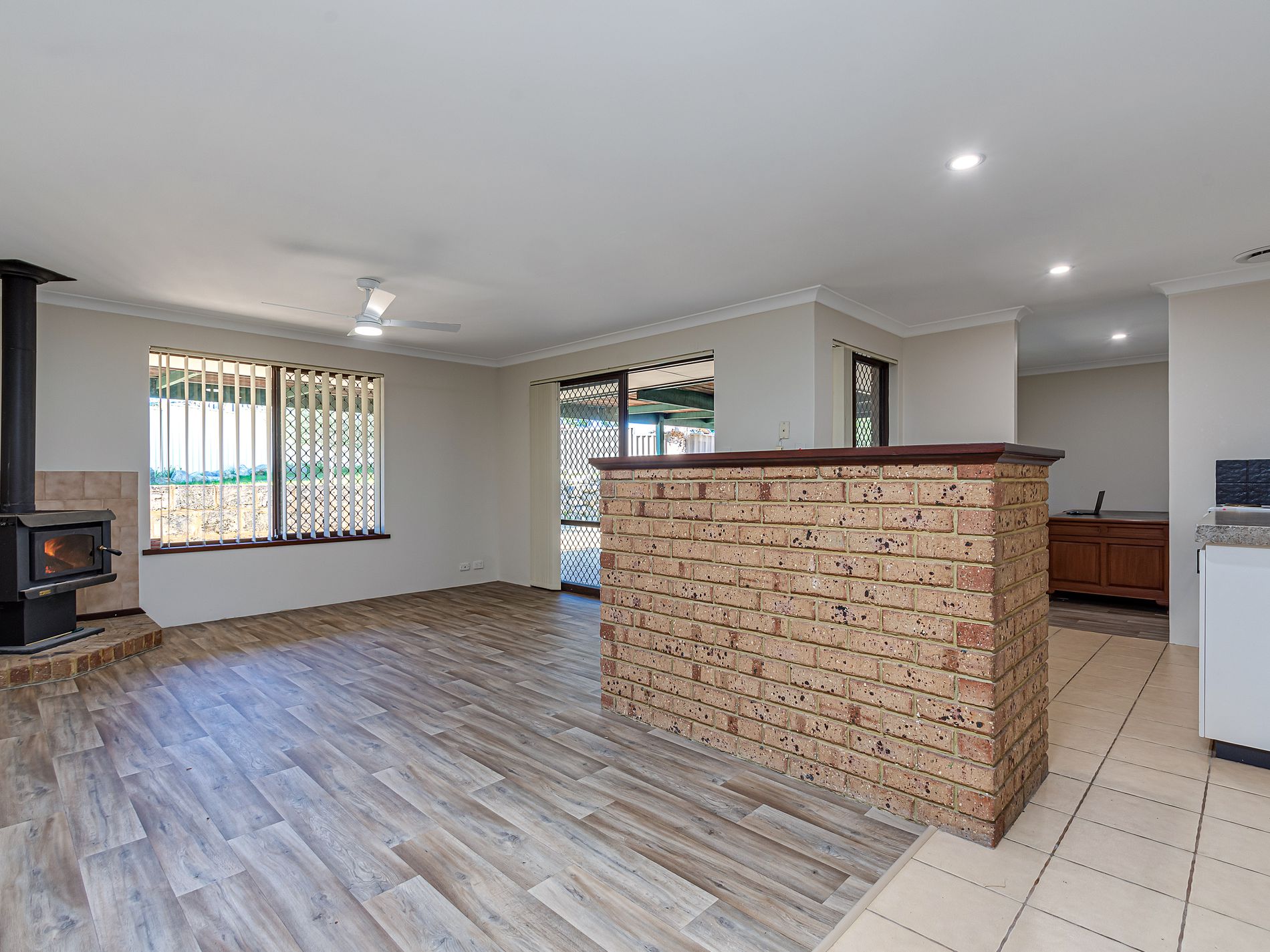 1 Newquay Close, Yanchep