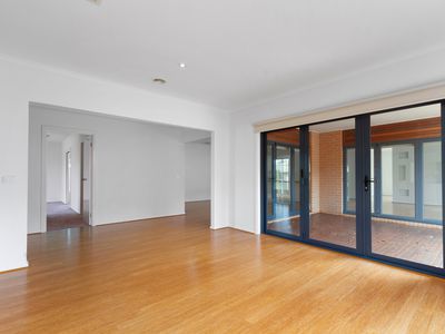 14 Thornley Court, Sale
