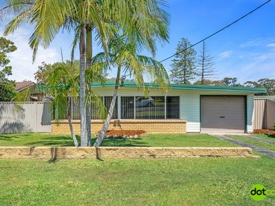53 Seventh Avenue, Toukley