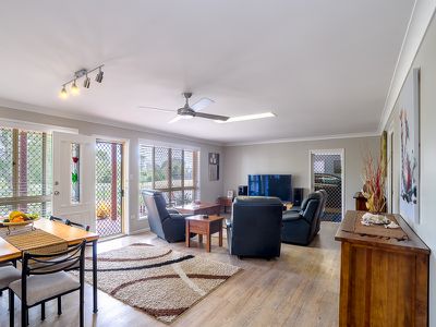 87 Alexander Street, Torquay