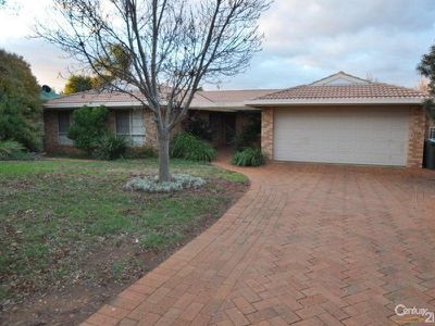 36 Jack William Drive, Dubbo