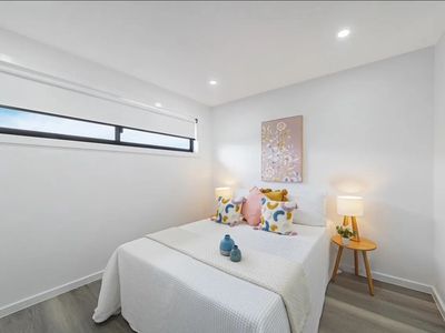 2 Aurora Street, Box Hill