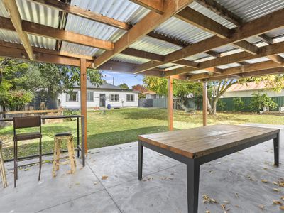 41 PROGRESS STREET, Seymour