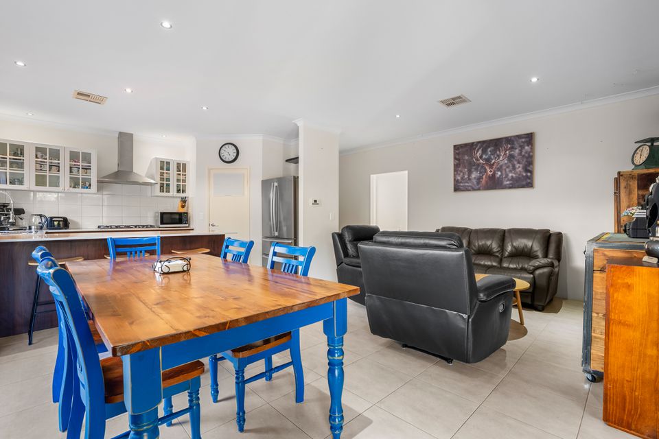 9 Kingcote Road, Baldivis