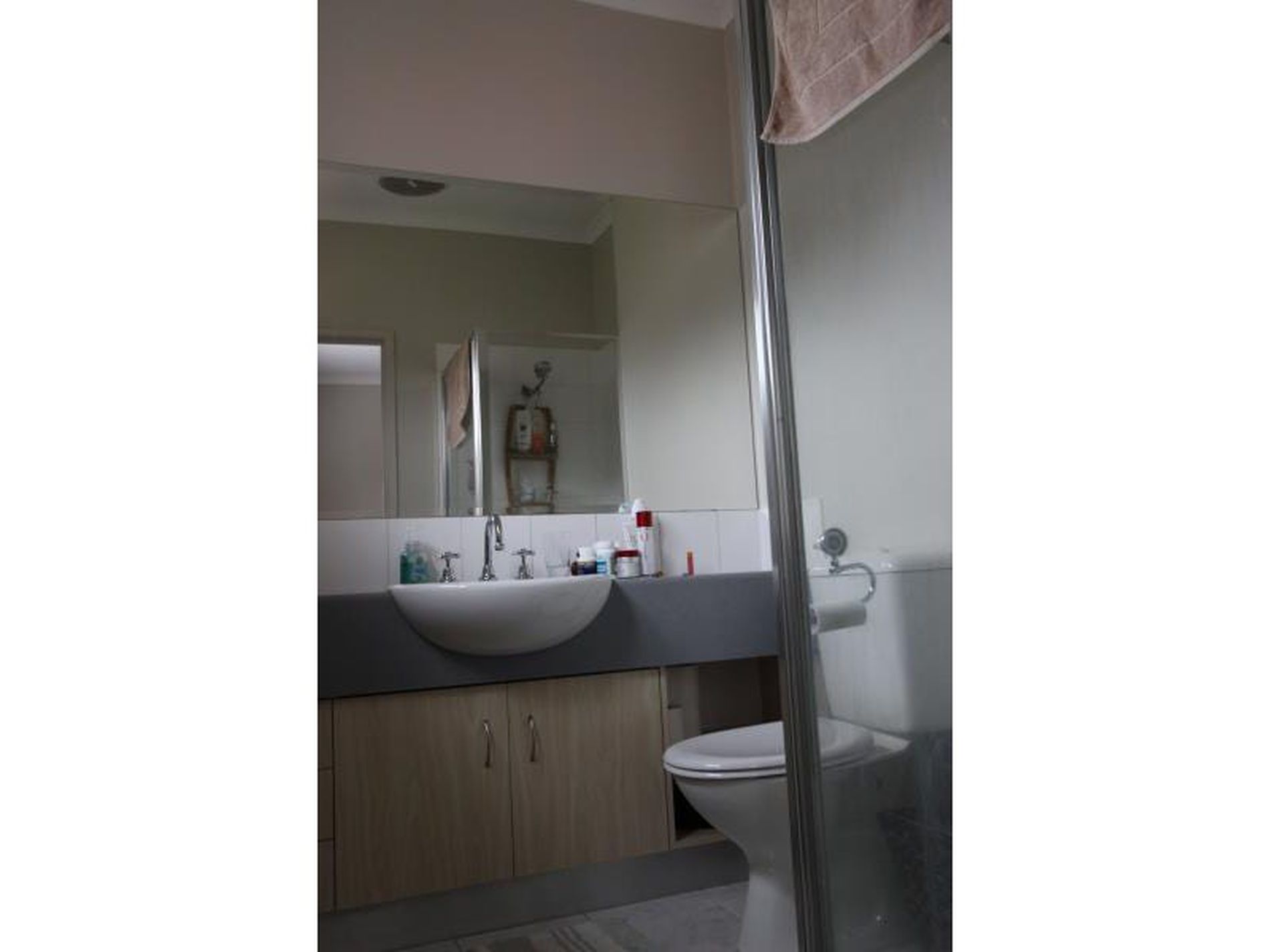 8 / 143 Barrabool Road, Highton