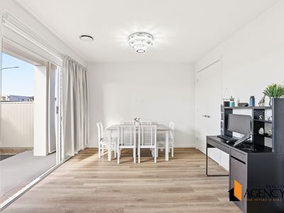 9 Magill Glade, Schofields