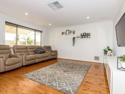 18 Forward Street , Baldivis