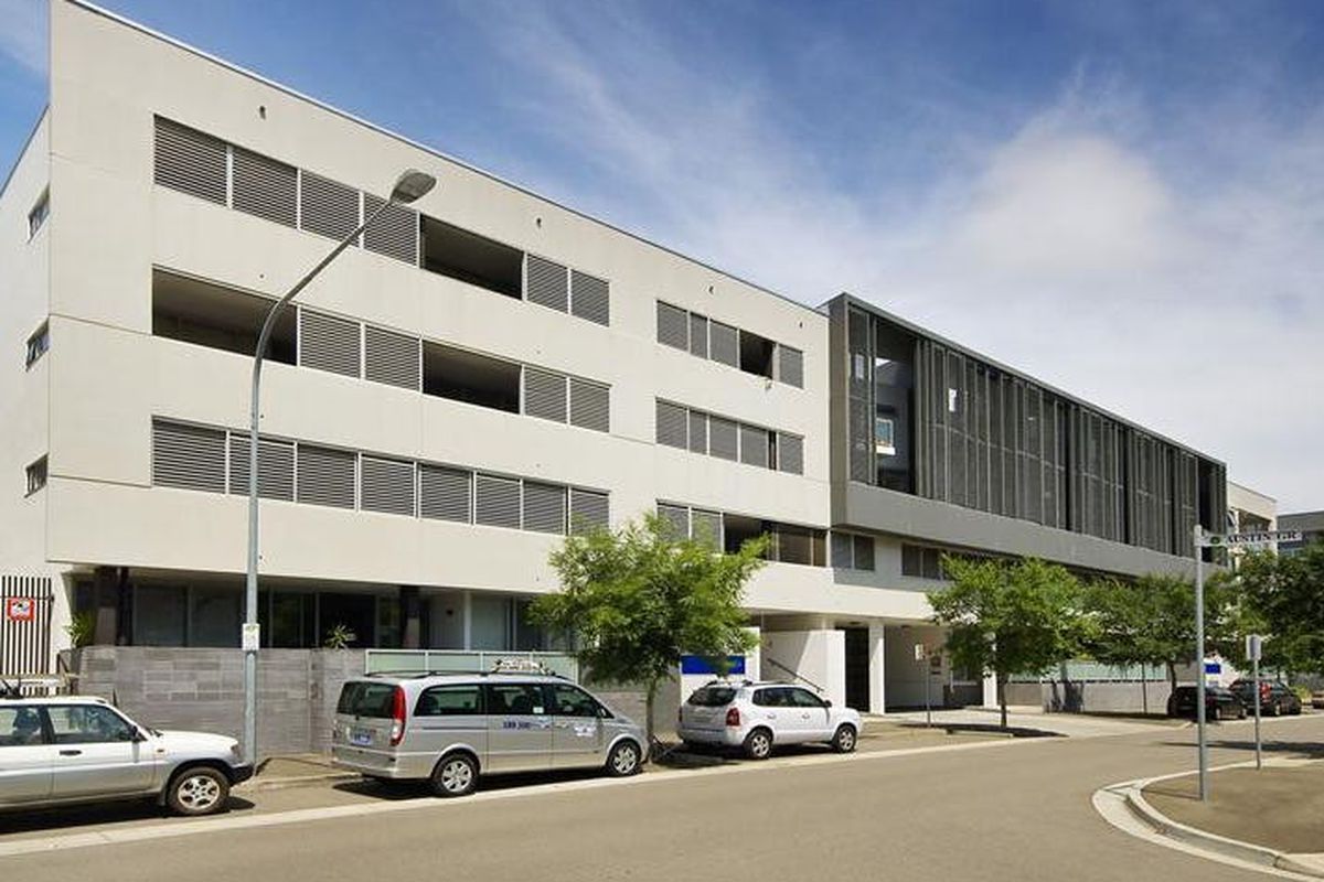 28 / 4 Grandstand Parade, Zetland