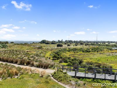 13 Sunset Drive, Williamstown