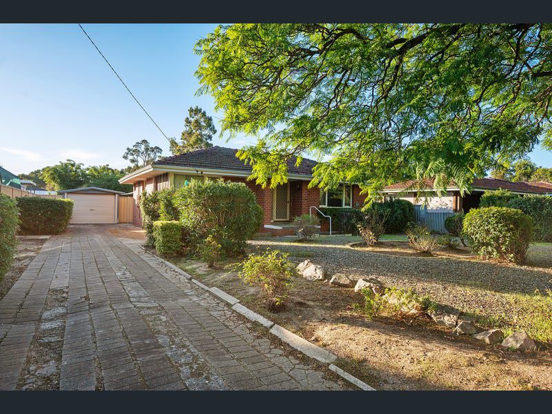 5 Grasmere Place, Kelmscott