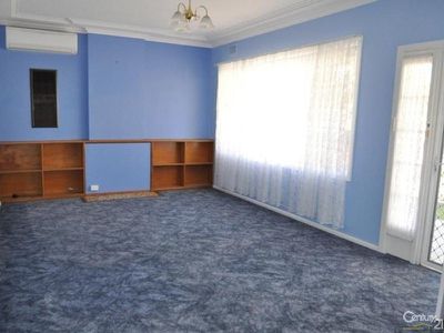 37 Crown Street, Dubbo