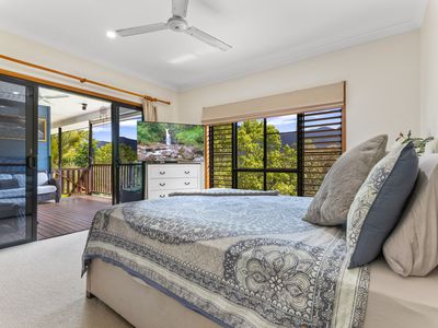 2 Powell Place, Bentley Park