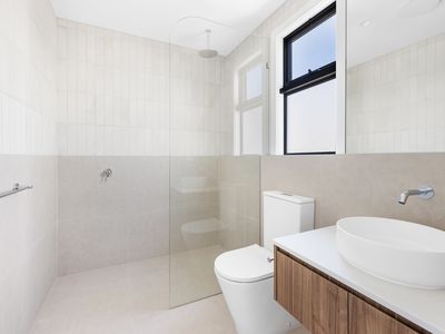 3 / 12 Irvine Crescent, Brunswick West